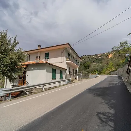 Apartment 141- Casa Il Corbezzolo, 2,5chilometri Dal Centro E Dal Mare Bracco
