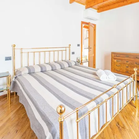Apartment 141- Casa Il Corbezzolo, 2,5chilometri Dal Centro E Dal Mare *