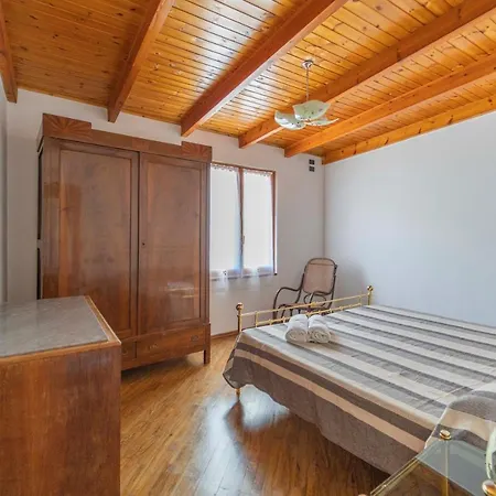 141- Casa Il Corbezzolo, 2,5chilometri Dal Centro E Dal Mare Apartment *